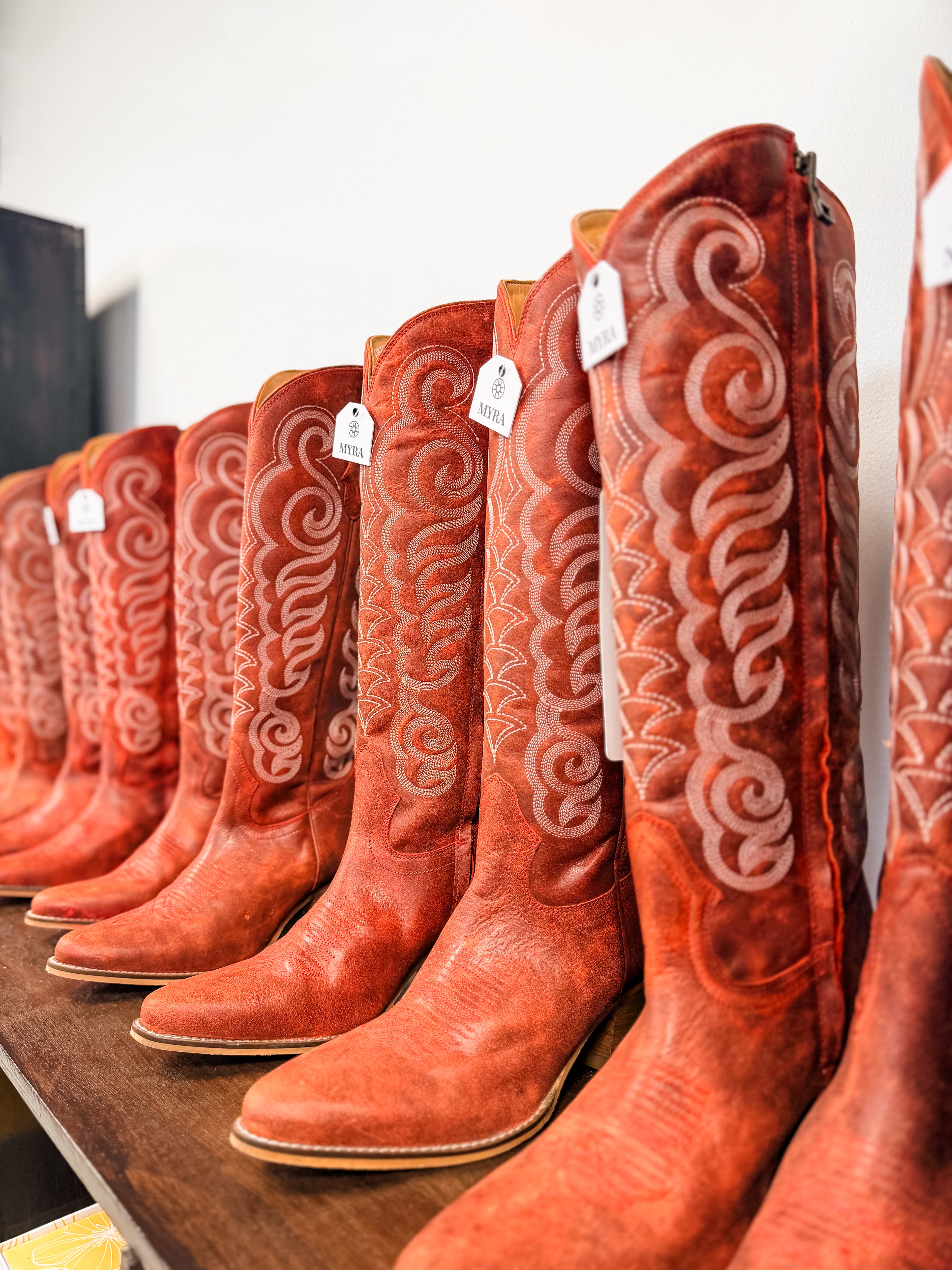 Nalejandra Boots *Red